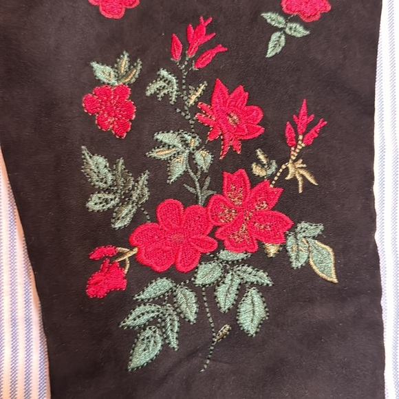 Libby Edelman SUEDE HEELED BOOTS size 9 - Picture 5 of 9